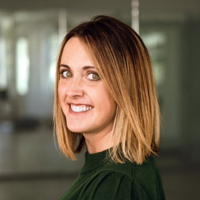 Emily Lachinski Headshot