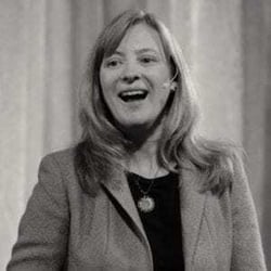 image of amanda kaiser speaking